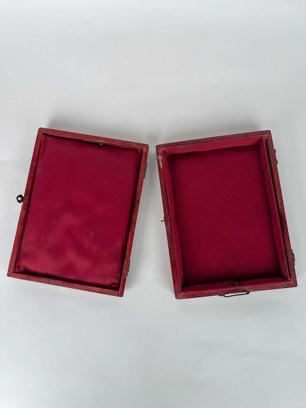 A Fine Persian Hand Painted, Khatam Kari Mounted Silver Jewelry Box