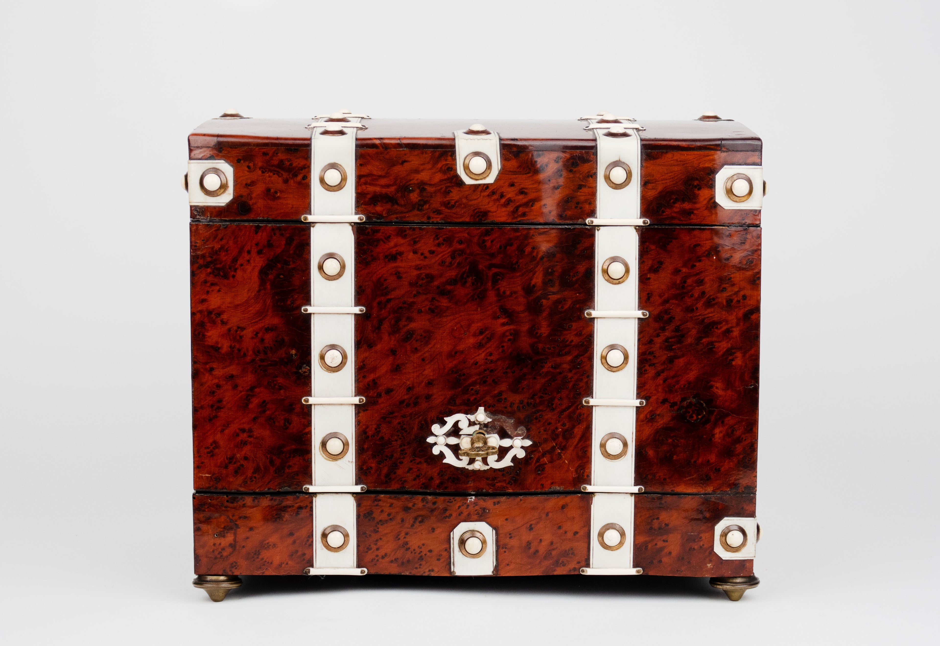 19th Century French Ormolu Mounted Burr Ash Tantalus