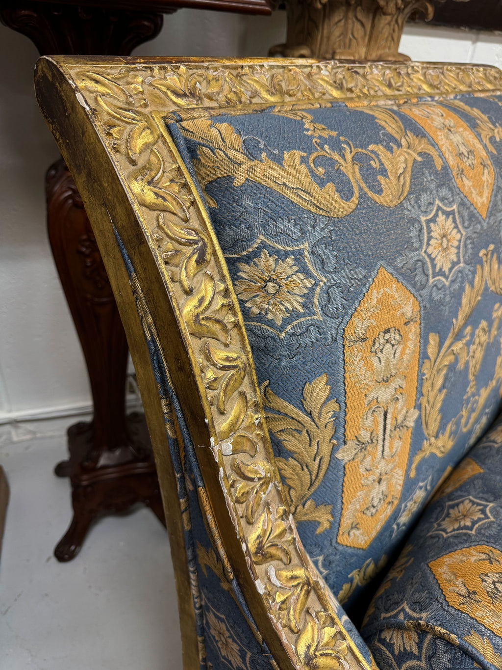 A PAIR OF LOUIS XVI GILTWOOD FAUTEUILS A LA REINE BY LOUIS DELANOIS, CIRCA 1780