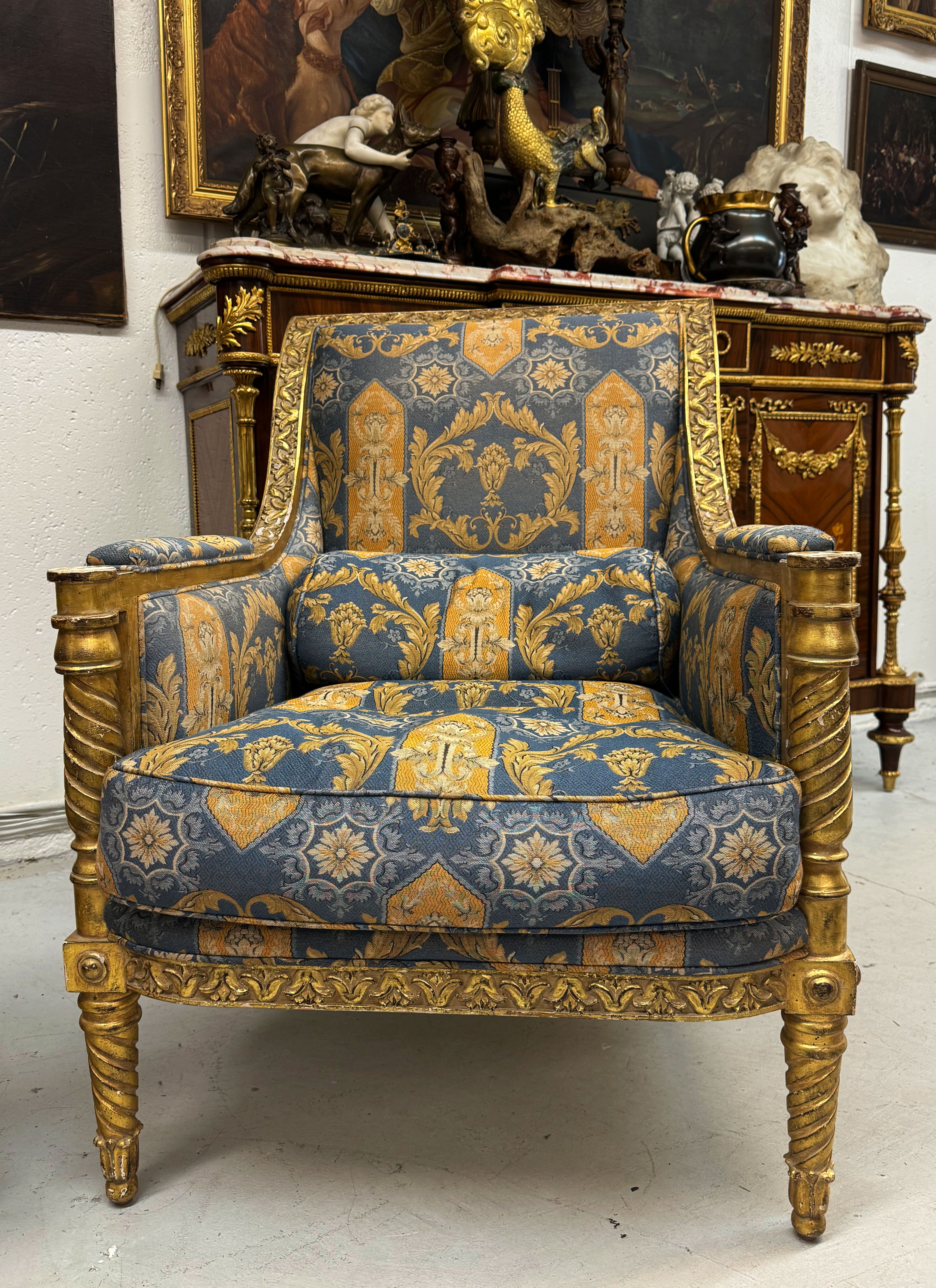 A PAIR OF LOUIS XVI GILTWOOD FAUTEUILS A LA REINE BY LOUIS DELANOIS, CIRCA 1780