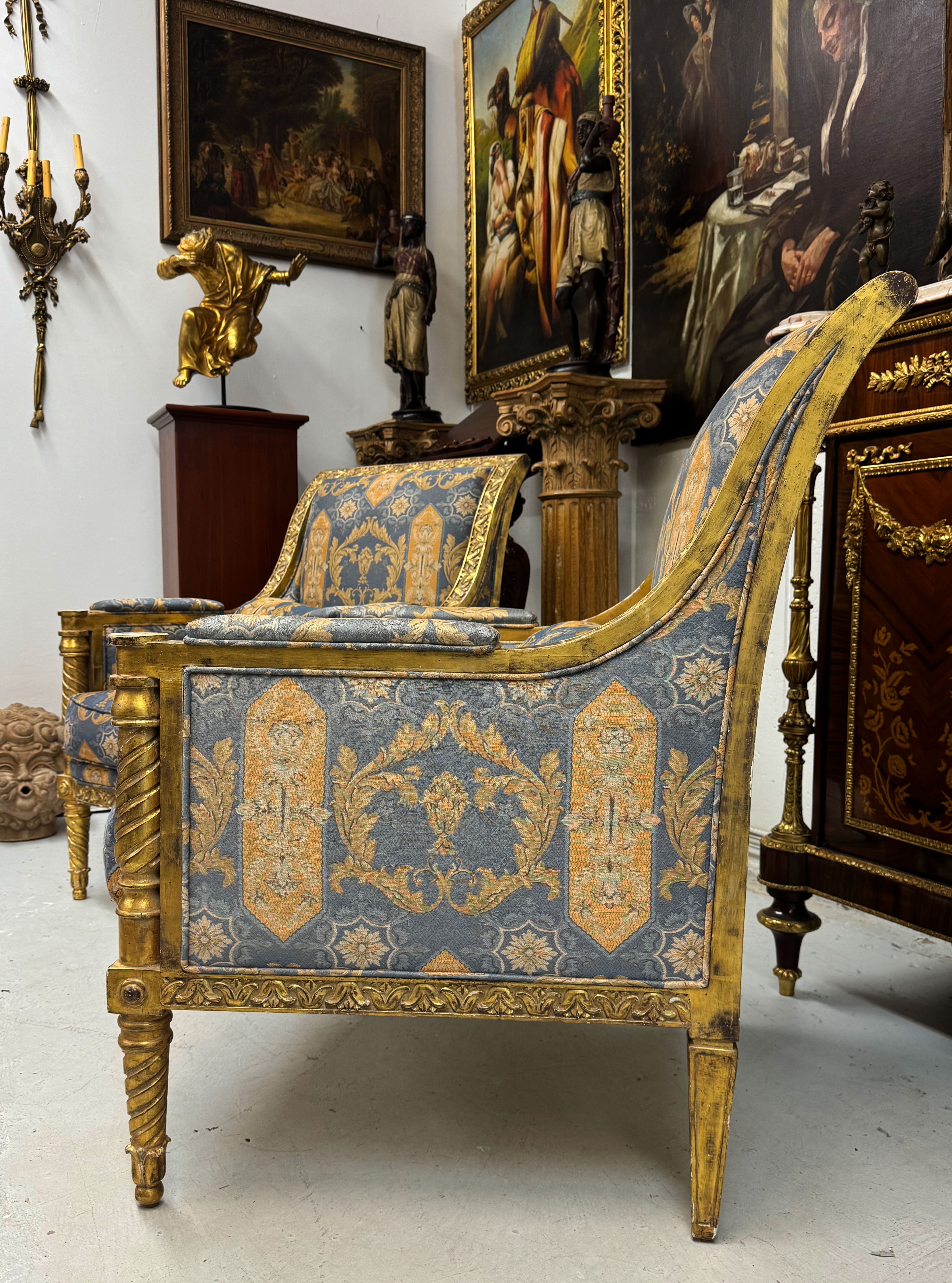A PAIR OF LOUIS XVI GILTWOOD FAUTEUILS A LA REINE BY LOUIS DELANOIS, CIRCA 1780