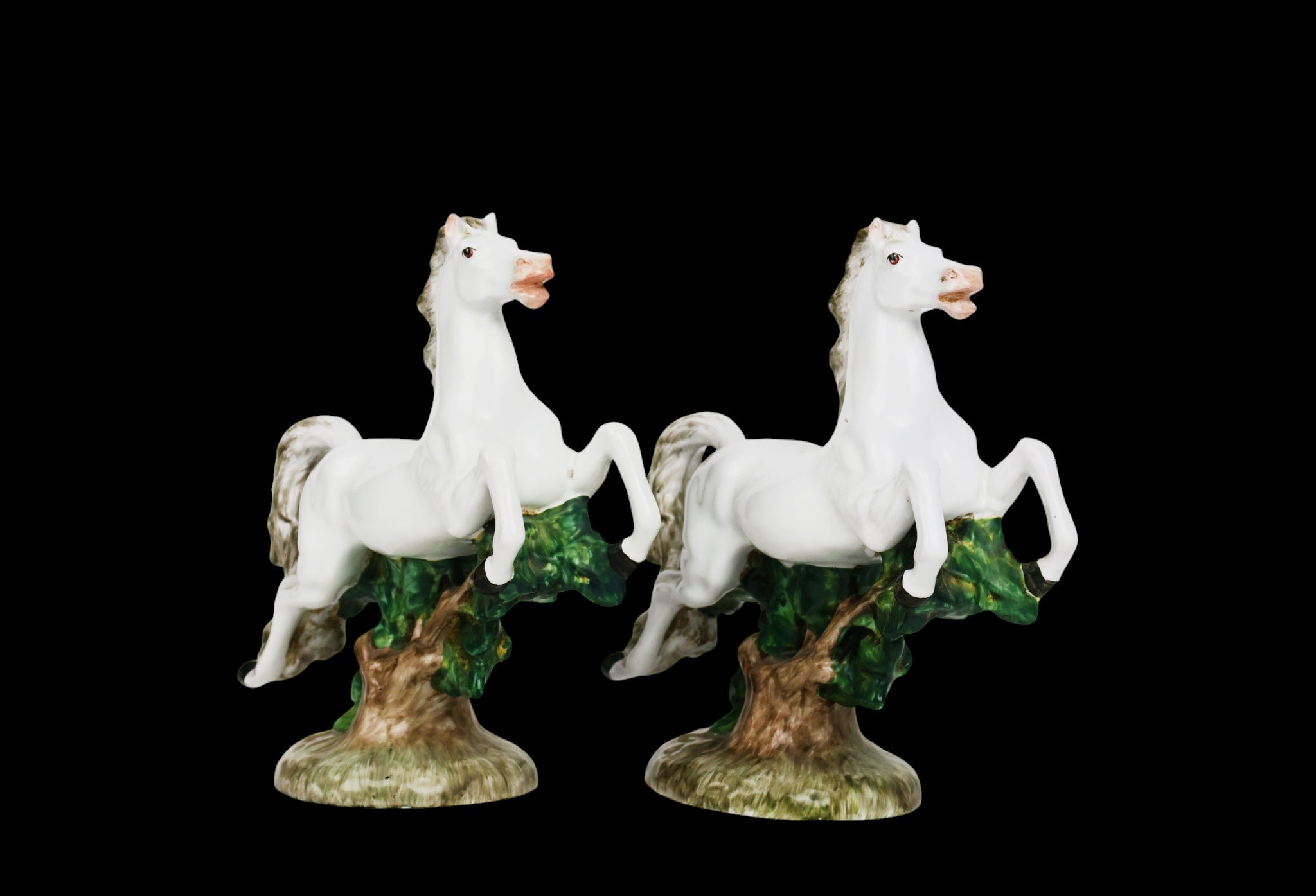 20th Century Pair of Italian Porcelain Figure Of Horses
