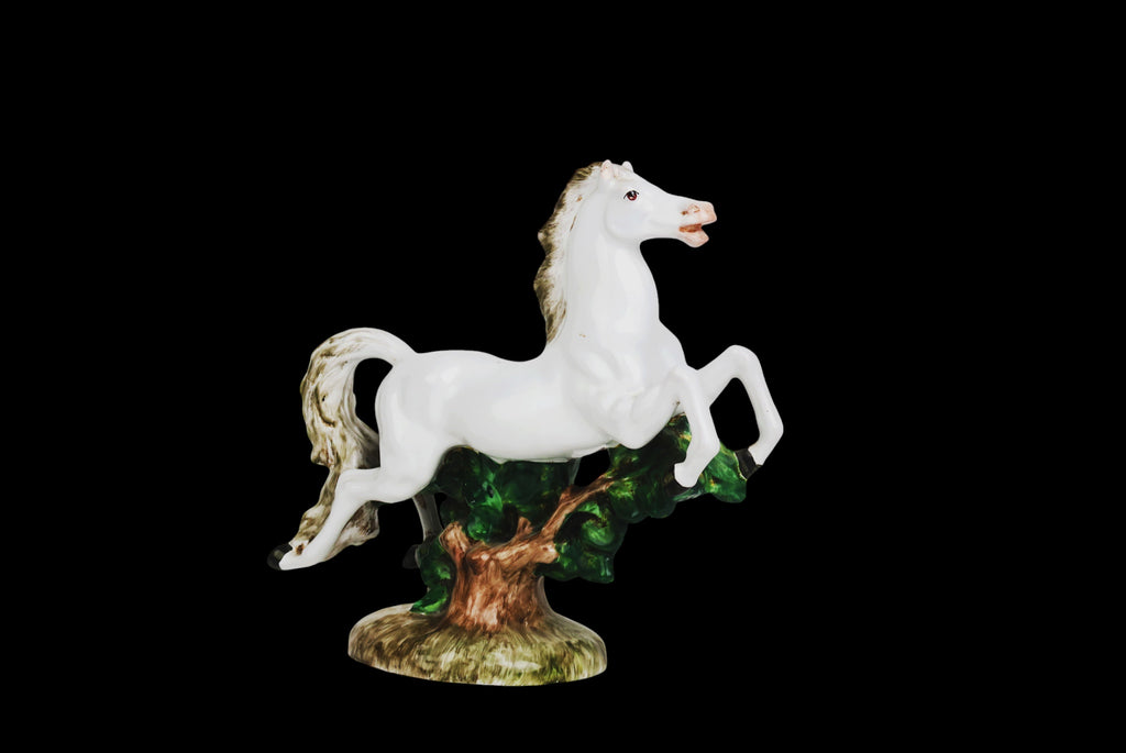 20th Century Pair of Italian Porcelain Figure Of Horses