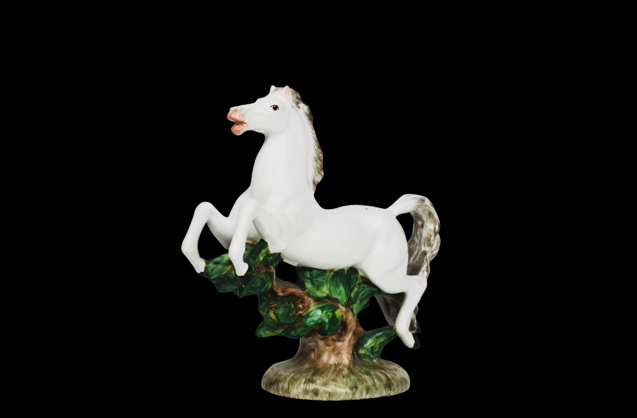 20th Century Pair of Italian Porcelain Figure Of Horses
