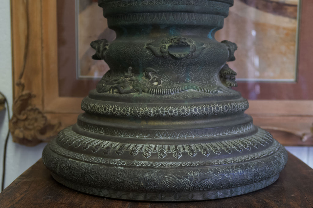 19th Century Palatial Japanese Meiji Period Hand chiseled Incense Burner Signed