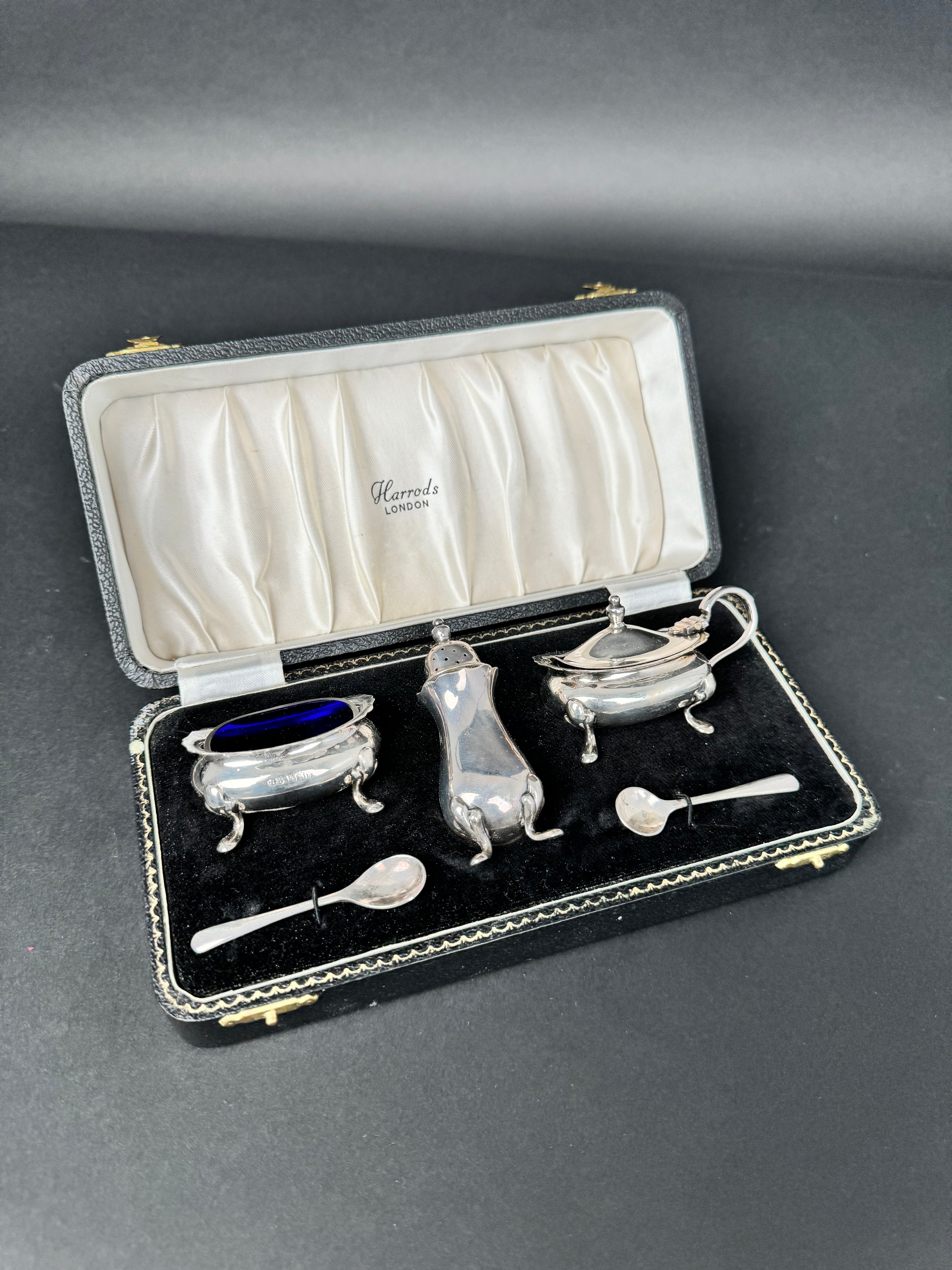 Lot Of 2 Sets Of Harronds Sterling Silver Salt & pepper Cellars