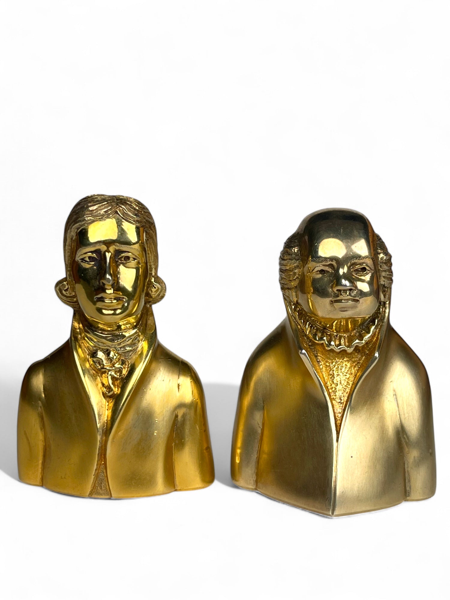 A Set Of English 925 Gilded silver Chess Set