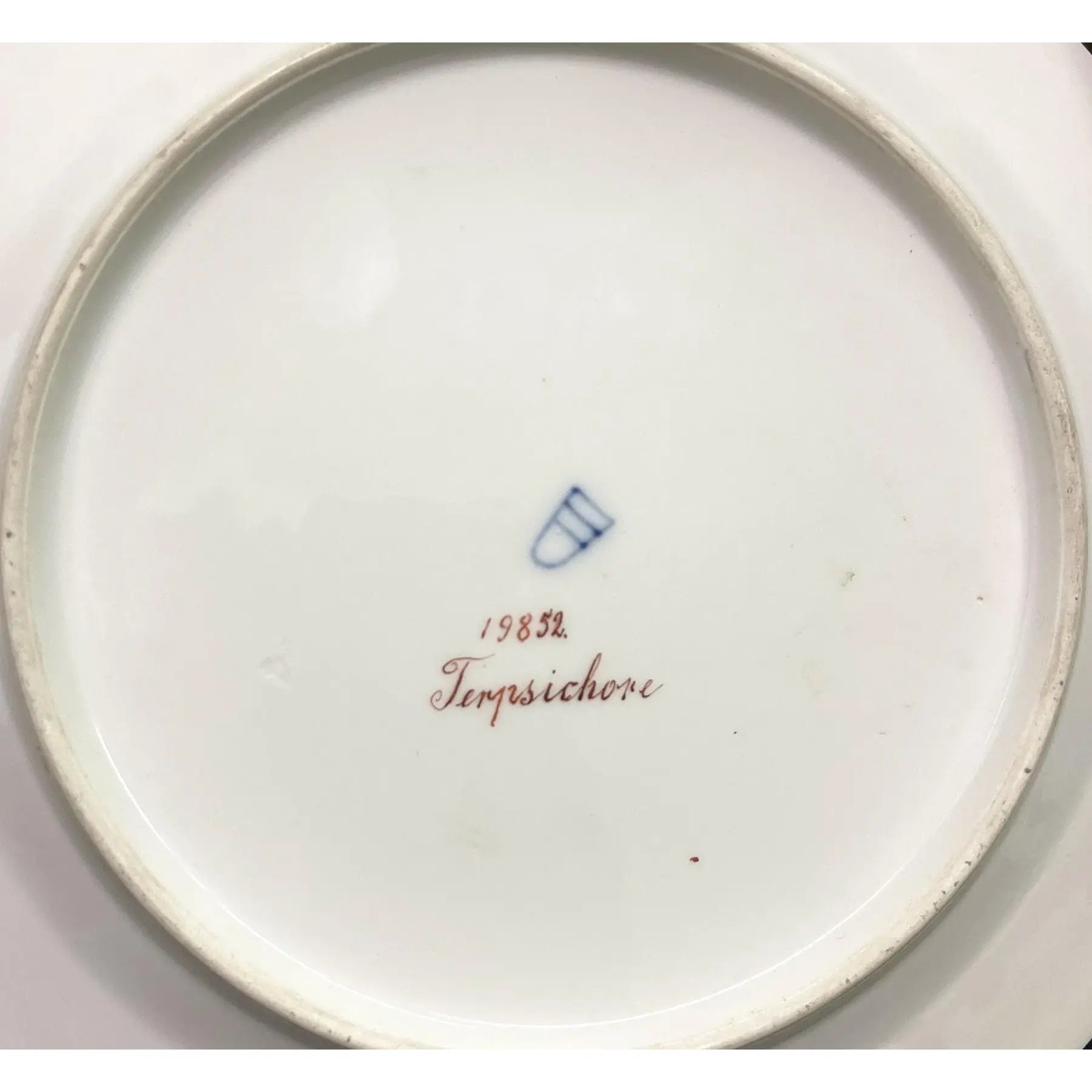 A Gilt & Hand Painted Royal Vienna Cabinet Plate by Wagner, Late 19th Century