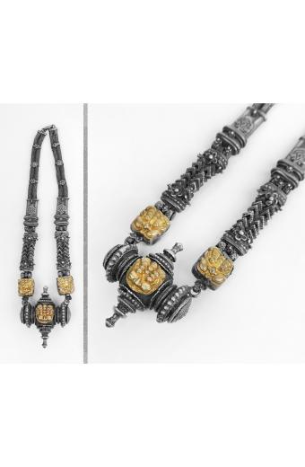 Magnificent Quality Gold & Silver Snuff Bottle Necklace, Tibet, 18th Century